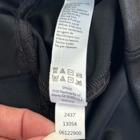 SPANX Faux Leather Shaping Leggings XS High Waist Slimming Control BEST SELLER! - Picture 9 of 13